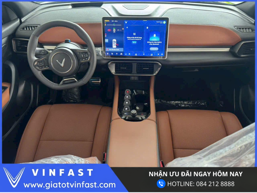 Màn hình VinFast VF8 SUV điện màn hình cảm ứng trung tâm lớn, hiển thị sắc nét, tích hợp điều khiển thông minh