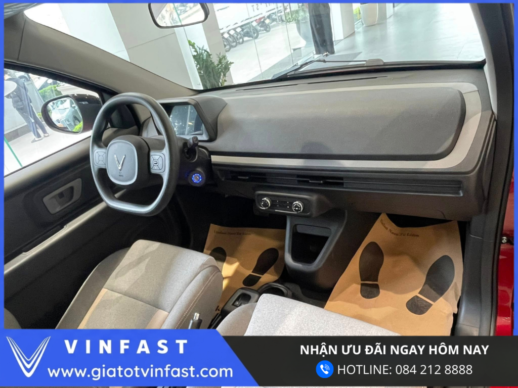 Tiện nghi VinFast Minio Green xe điện mini đô thị trang bị điều hòa chỉnh cơ màn hình 7 inch và hệ thống giải trí FM cơ bản