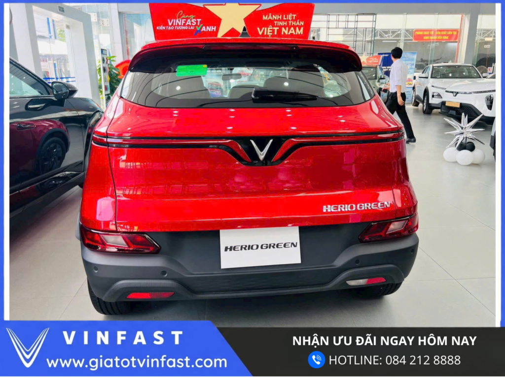 Đuôi xe VinFast Herio Green xe điện dịch vụ thiết kế hiện đại gọn gàng cụm đèn hậu LED tăng nhận diện khi di chuyển