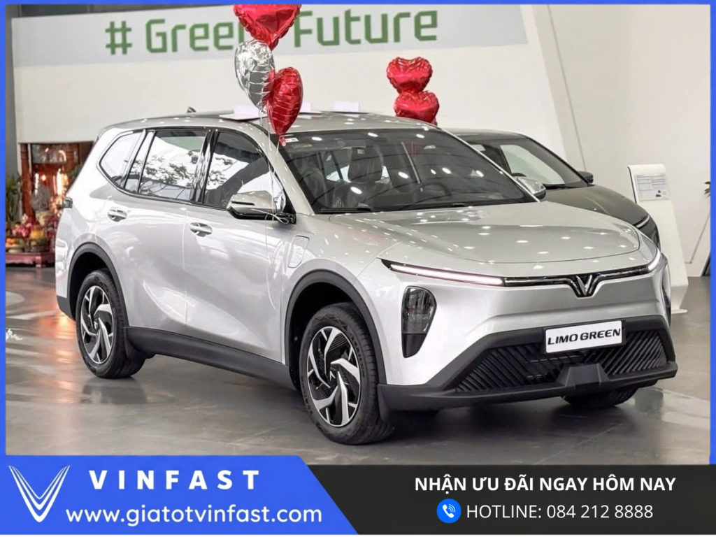 Ngoại thất VinFast Limo Green MPV 7 chỗ xe điện thiết kế hiện đại mạnh mẽ, thân xe dài rộng và đèn LED sắc nét