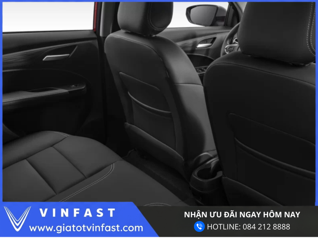 Hàng ghế sau VinFast Herio Green xe điện dịch vụ không gian rộng rãi vừa đủ cho di chuyển đô thị tối ưu hành khách